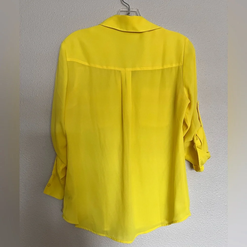 Button down top - Picture 3 of 3
